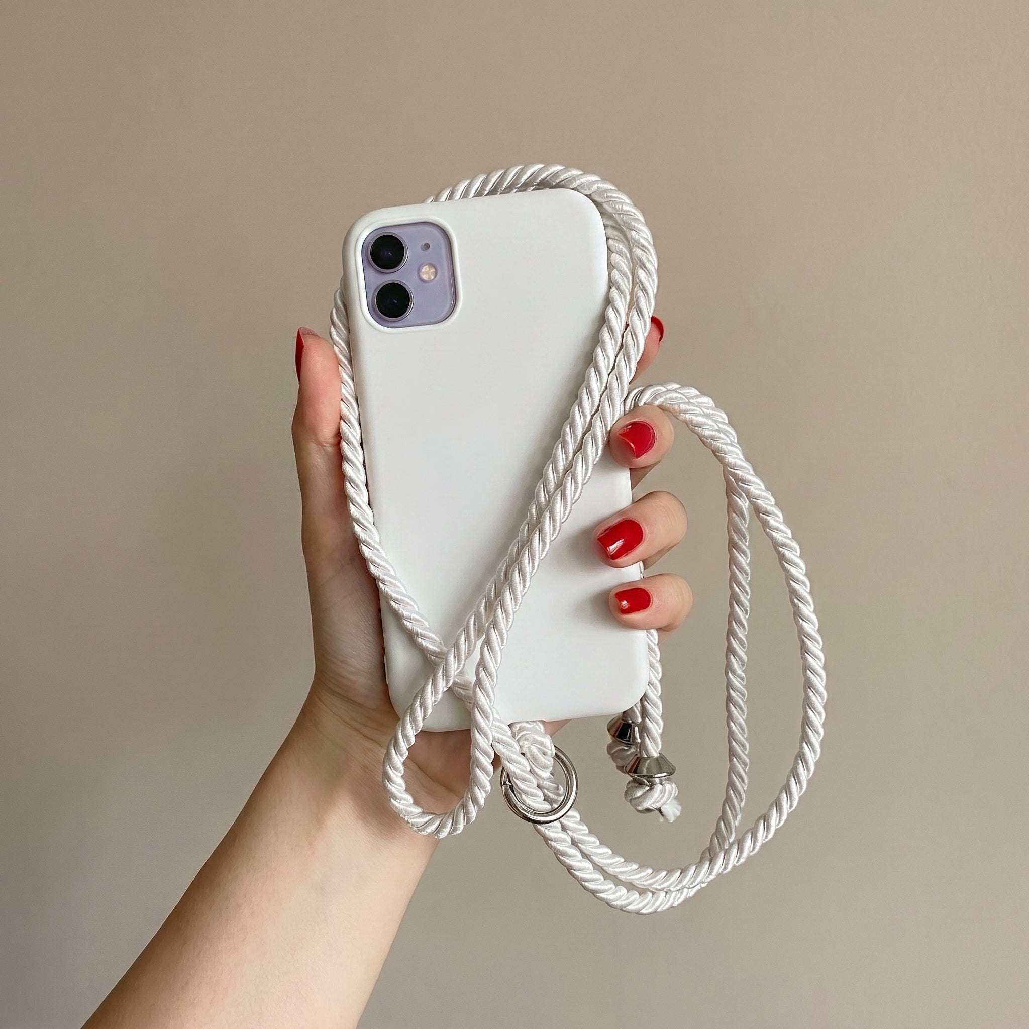 Larviel Telefon Askısı